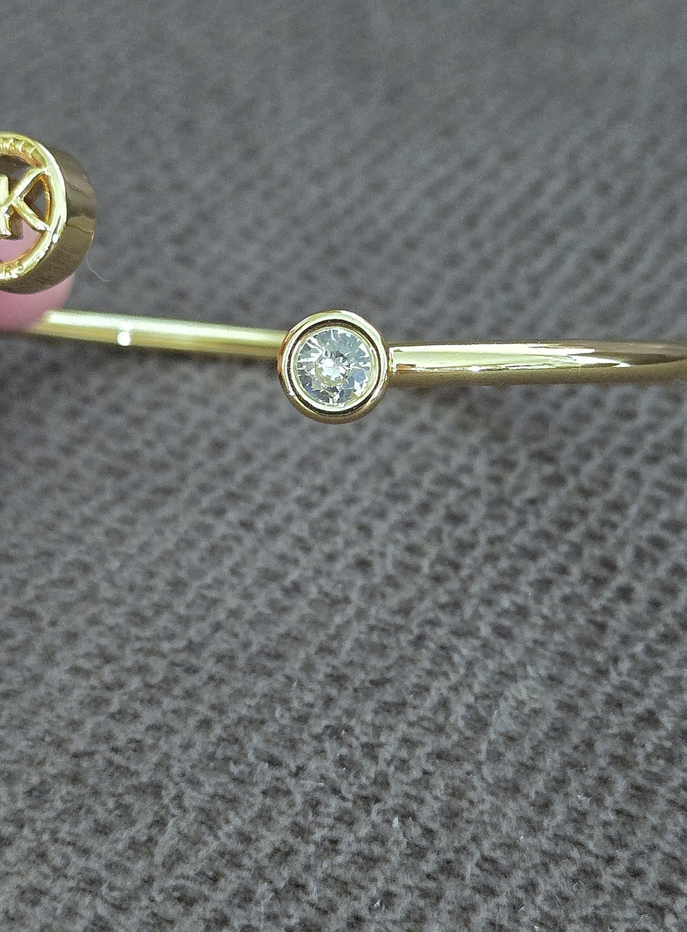 Michael Kors Thin Gold💛 Bracelet with Logo Medallion and Clear Crystal Accents - Picture 4 of 16